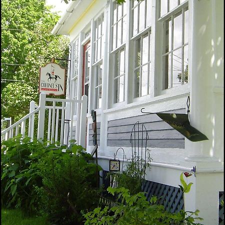 The Colonel'S In Bed And Breakfast Frédéricton Extérieur photo
